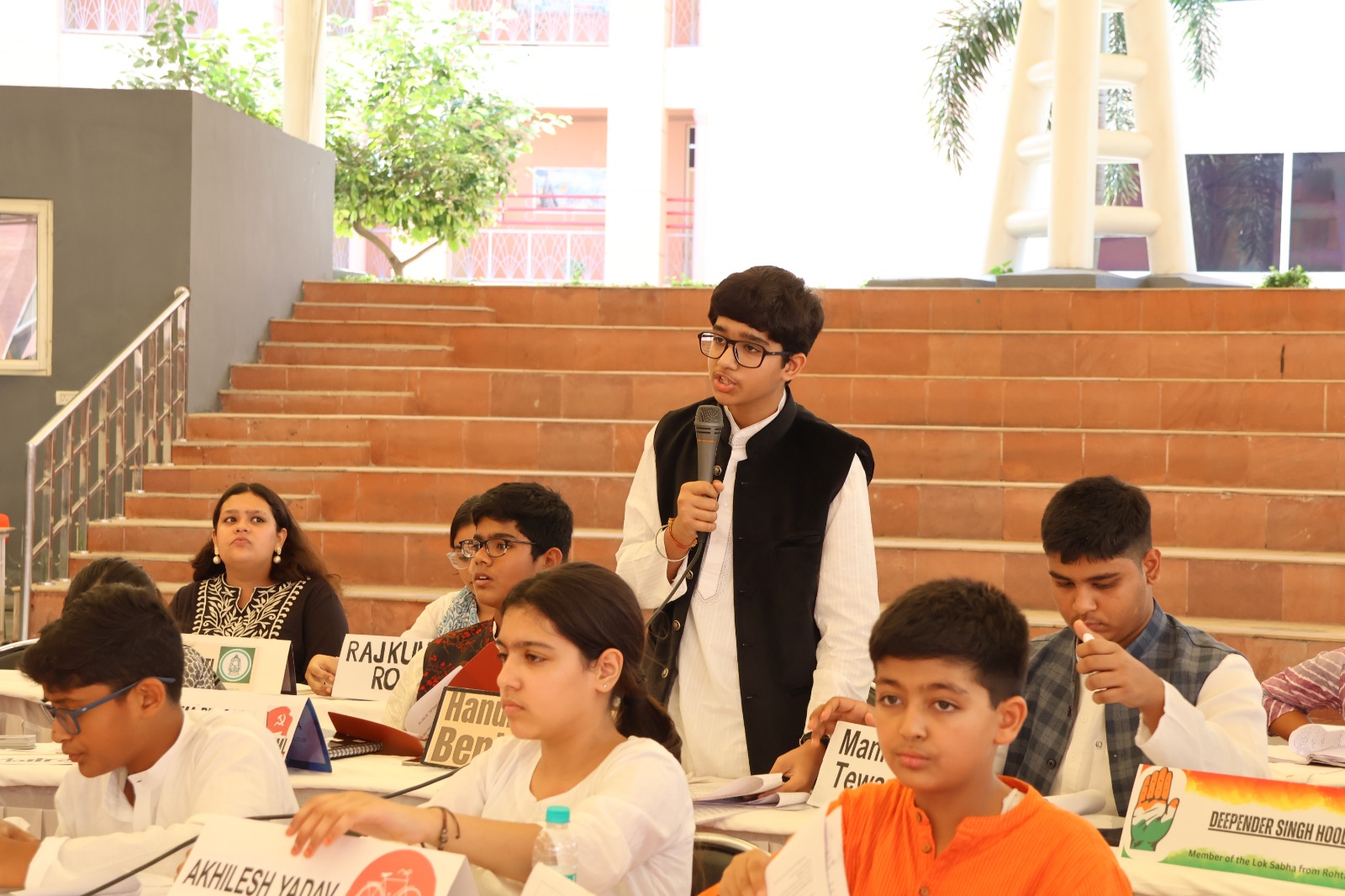 Echoes of Democracy: Young Parliamentarians Shape Tomorrow